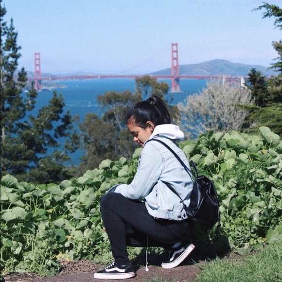 Meet your Posher, Ezra - Picture 1 of 1